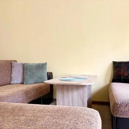 Apartament Palm Breeze Pool Retreat